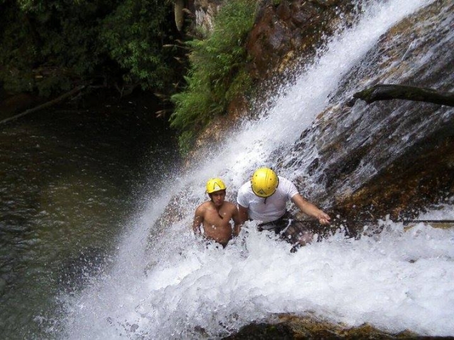 rappel en el cañon